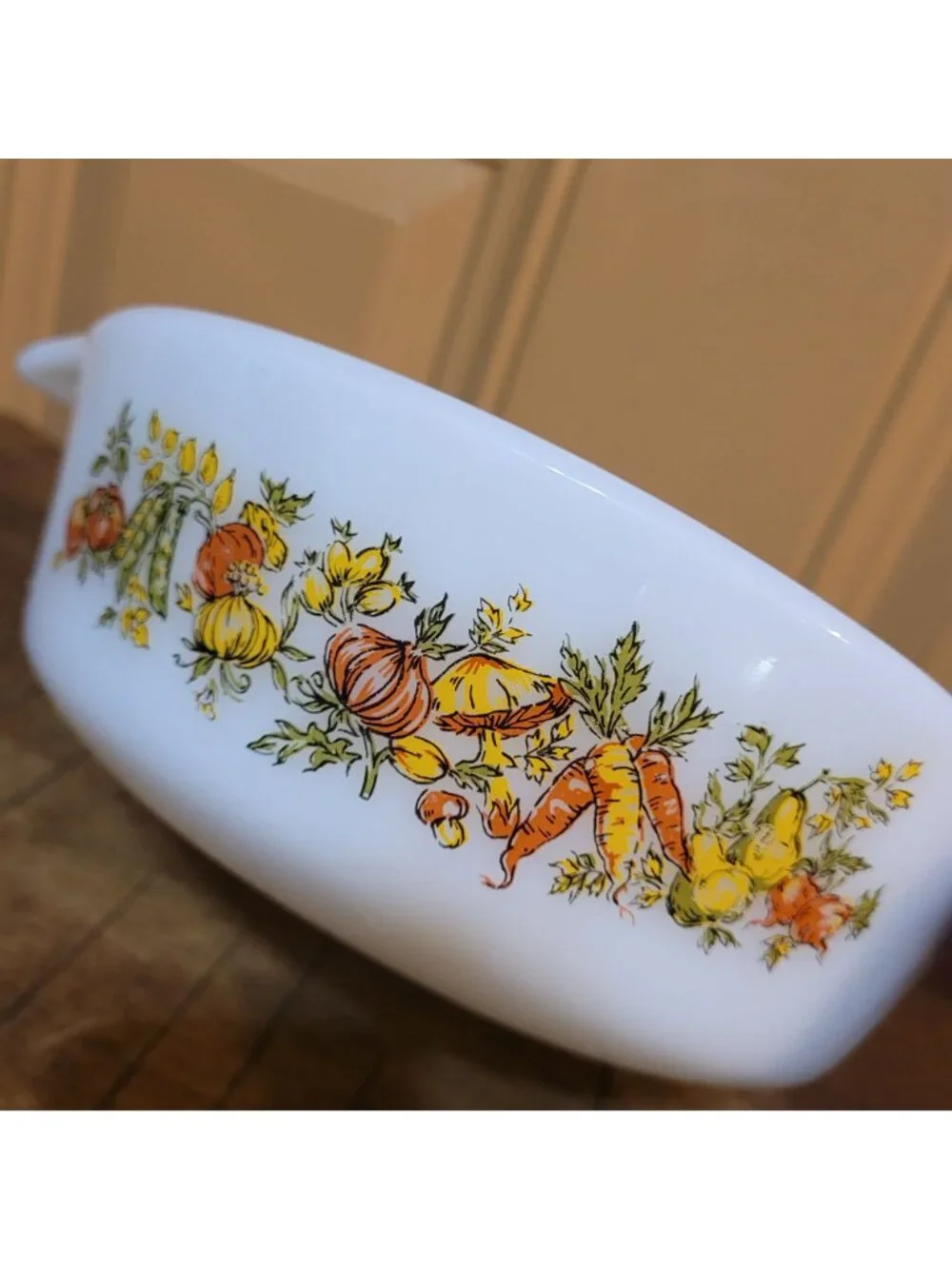 Vintage 60s/70s Fire King Vegetable Harvest #436 Round Baking Dish 1 Qt USA Made